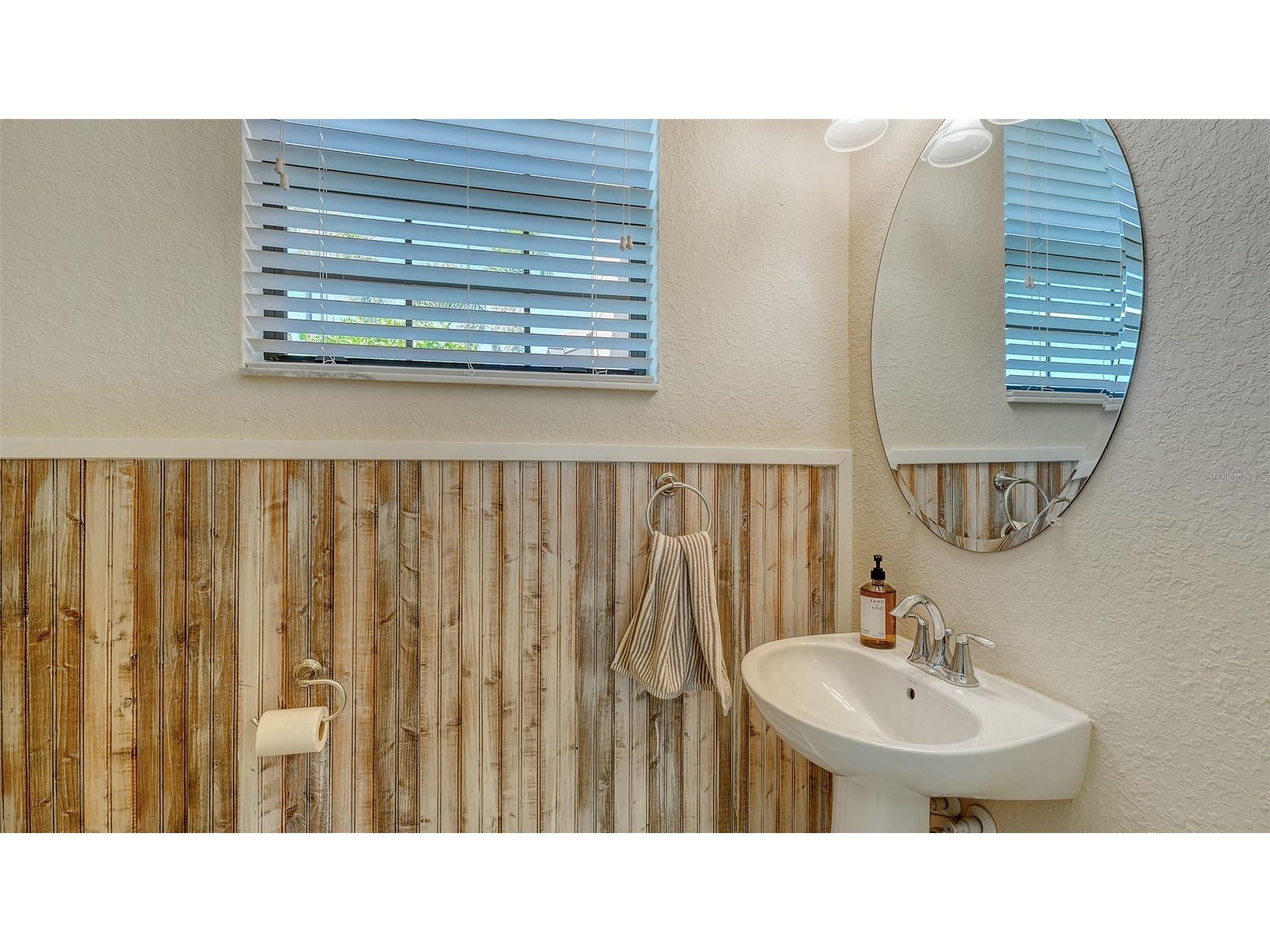 20223 Lagente Circle Venice FL 34293 A4696951 image33