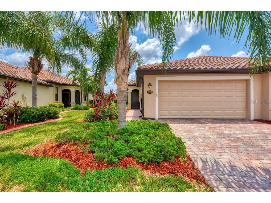 20224 Tesoro Drive Venice FL 34293 N6126802 image1