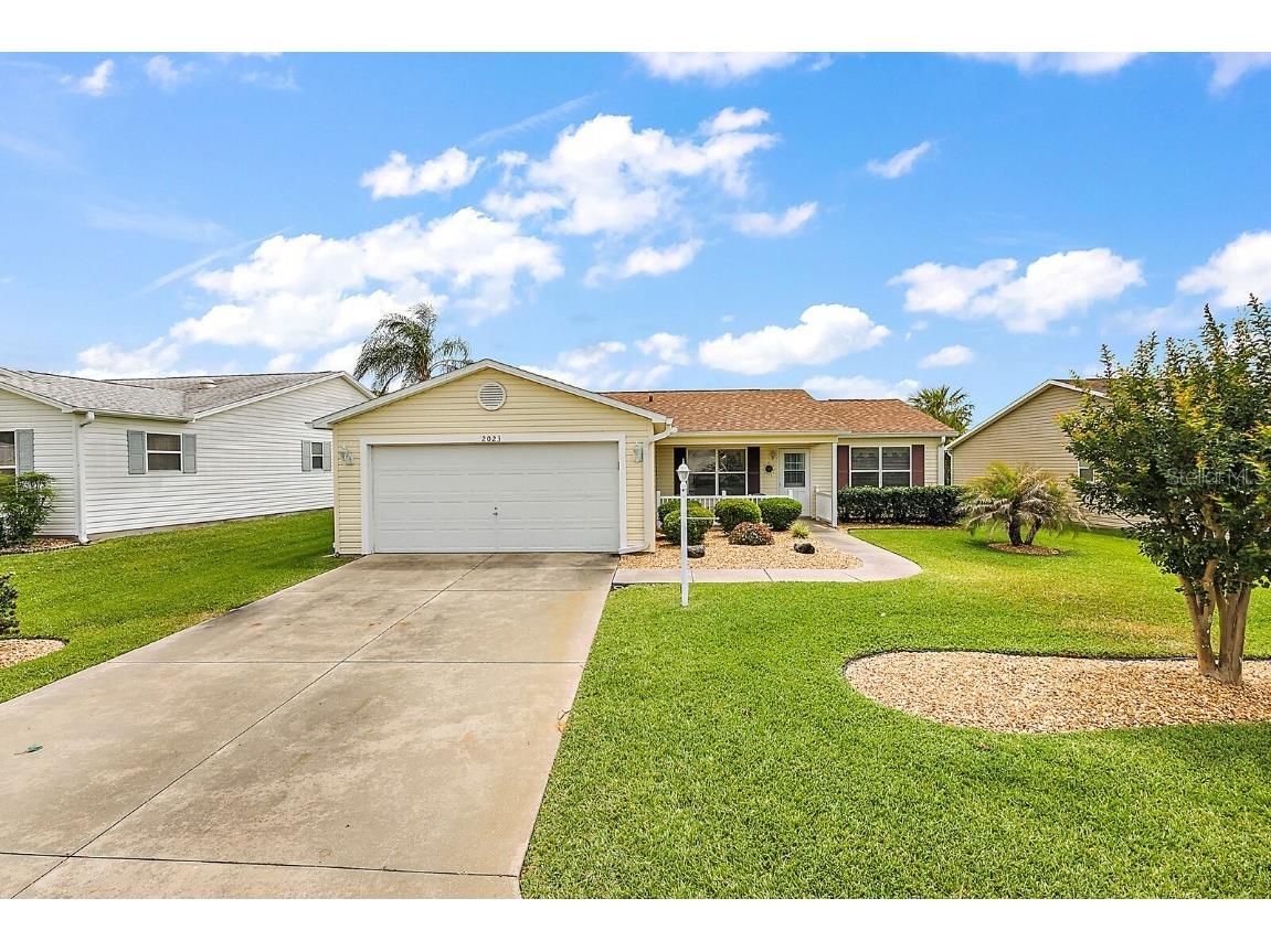 2023 Castano Place The Villages FL 32159 G5067728 image1