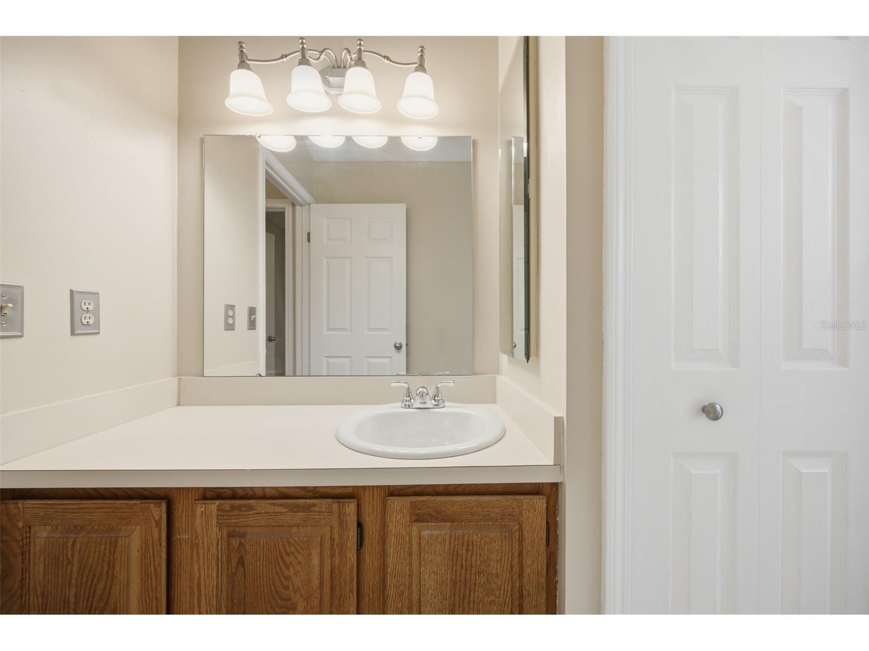 2023 Darlington Oak Drive Seffner FL 33584 TB8516884 image31