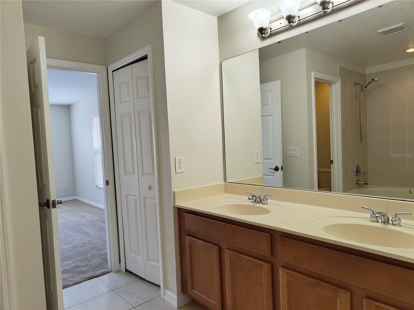 2023 Lacie Jo Lane Kissimmee FL 34743 O6422588 image30