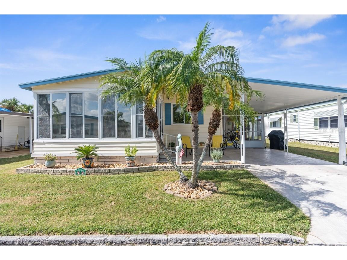 2023 Maui Drive Holiday FL 34691 W7869049 image1