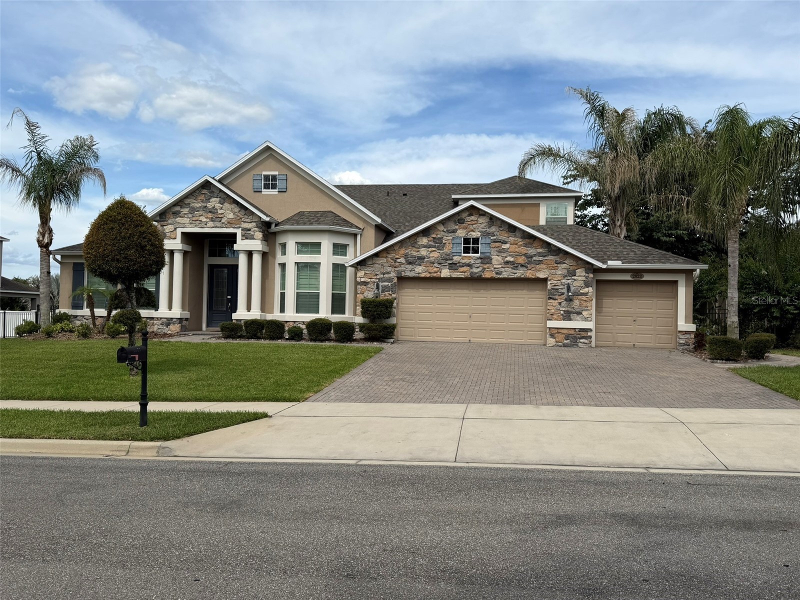 2023 Misty Glen Drive Apopka FL 32712 G5113639 image1