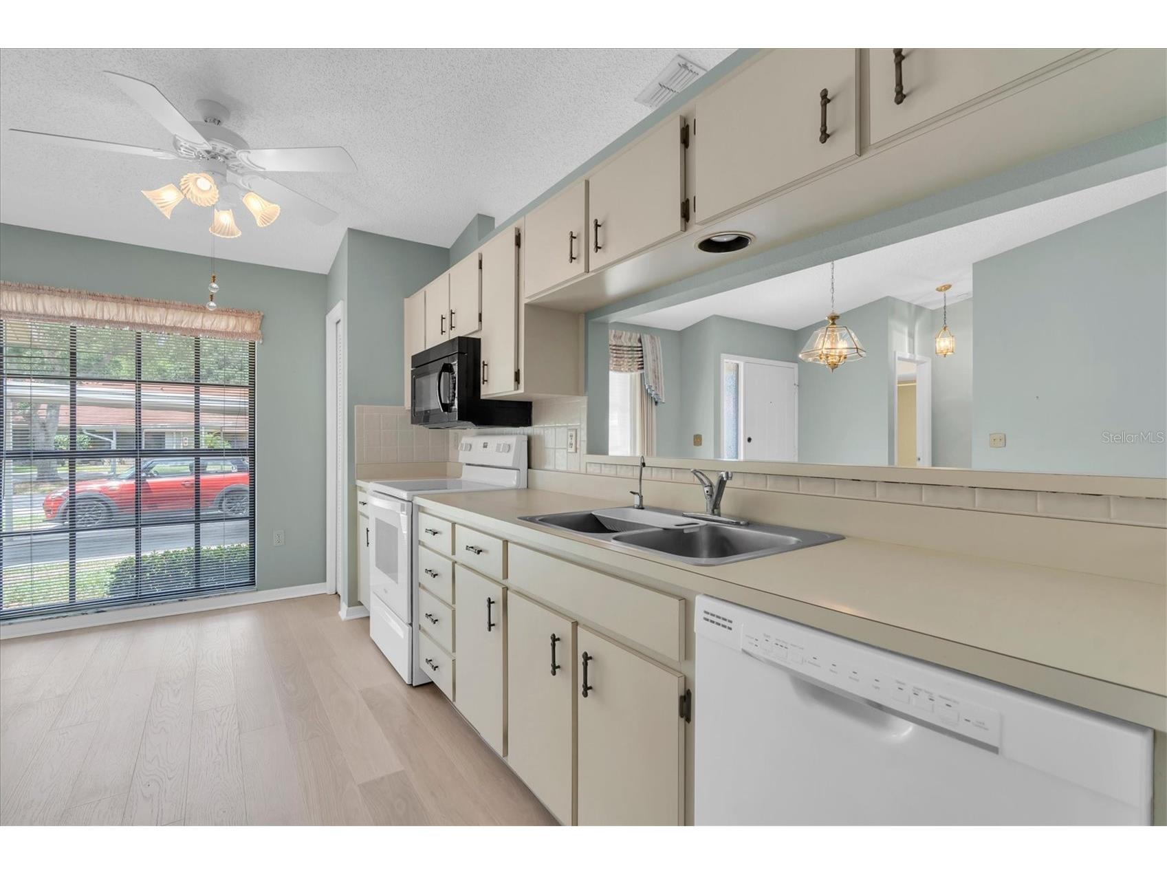 2023 Nash Drive Clearwater FL 33763 TB8498612 image14