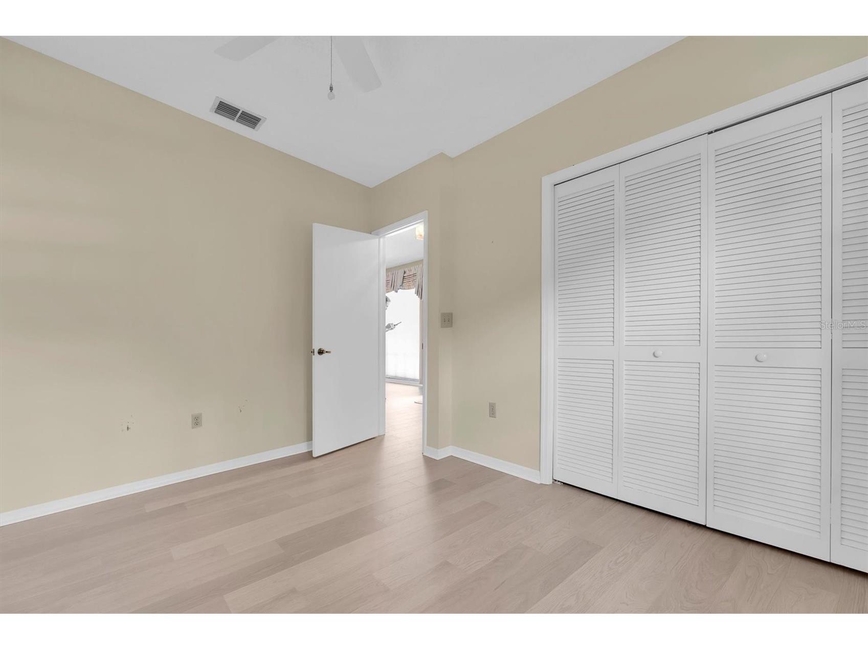 2023 Nash Drive Clearwater FL 33763 TB8498612 image23