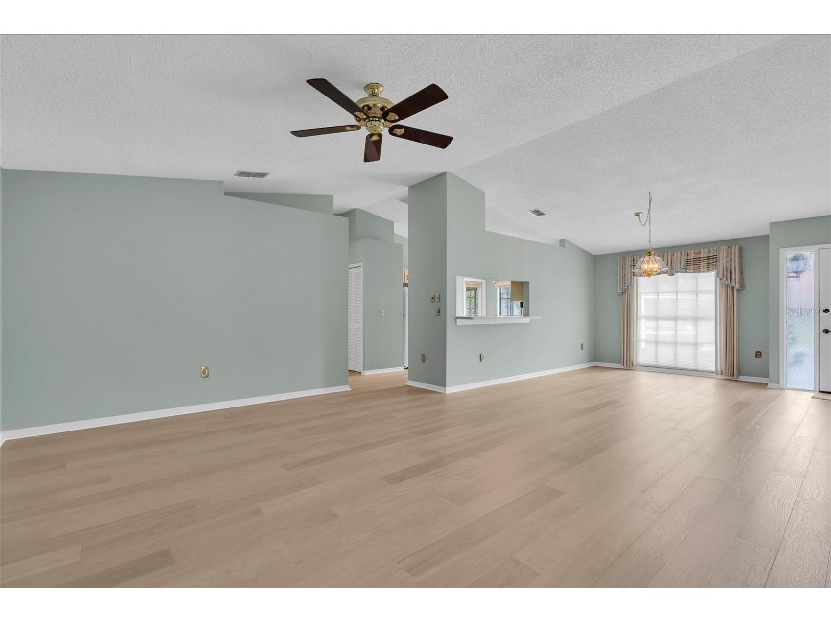 2023 Nash Drive Clearwater FL 33763 TB8498612 image8