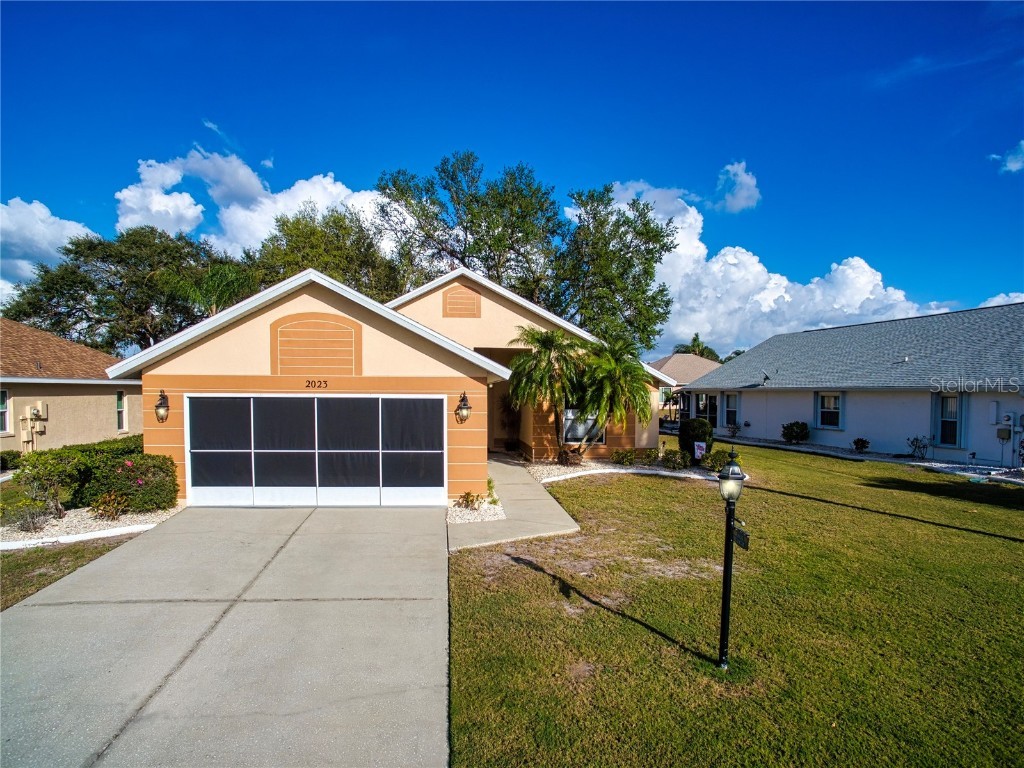 2023 Prestancia Lane Sun City Center FL 33573 T3428190 image1