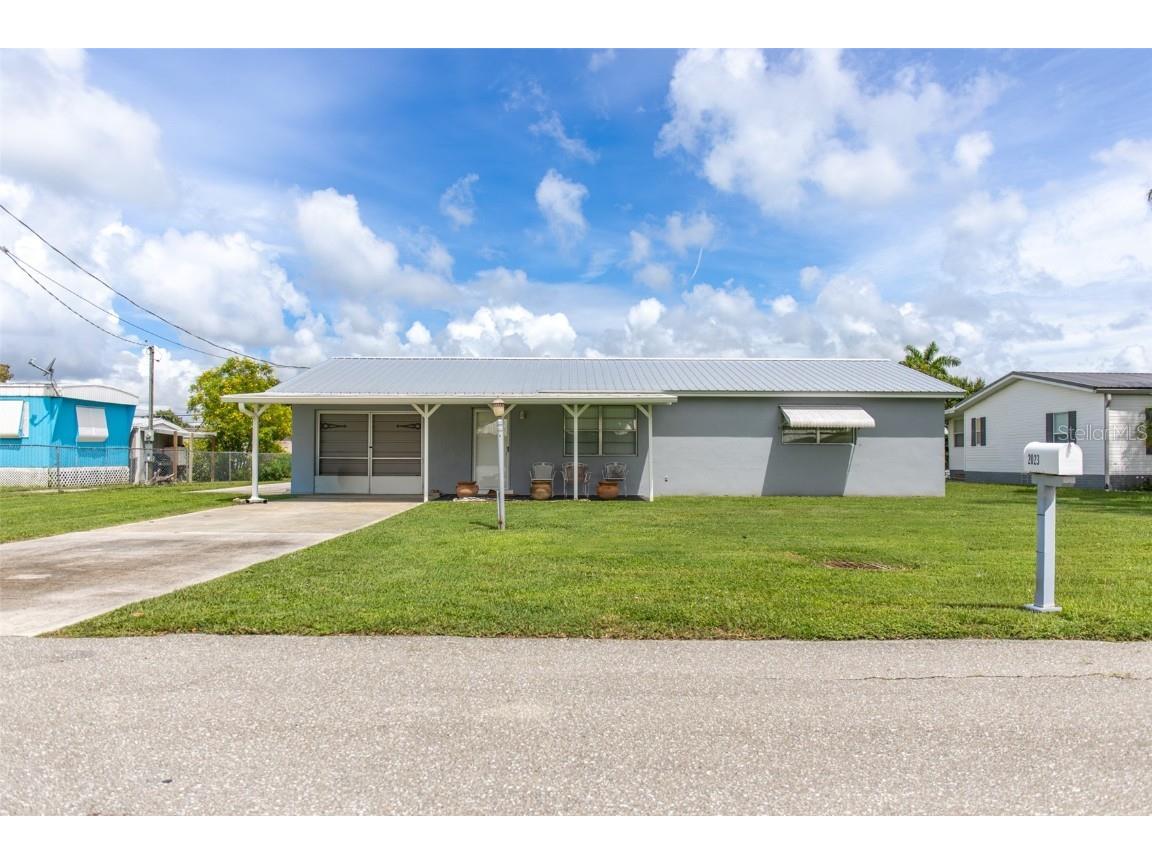 2023 SE 30th Street Okeechobee FL 34974 OK225567 image1