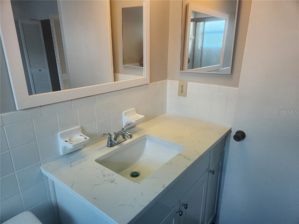 2023 Tumbleweed Drive Holiday FL 34690 TB8446131 image15