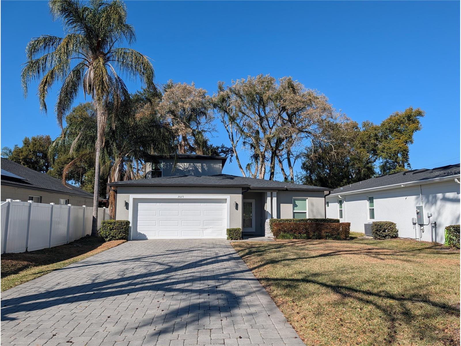 2023 White Avenue Orlando FL 32806 S5142562 image1