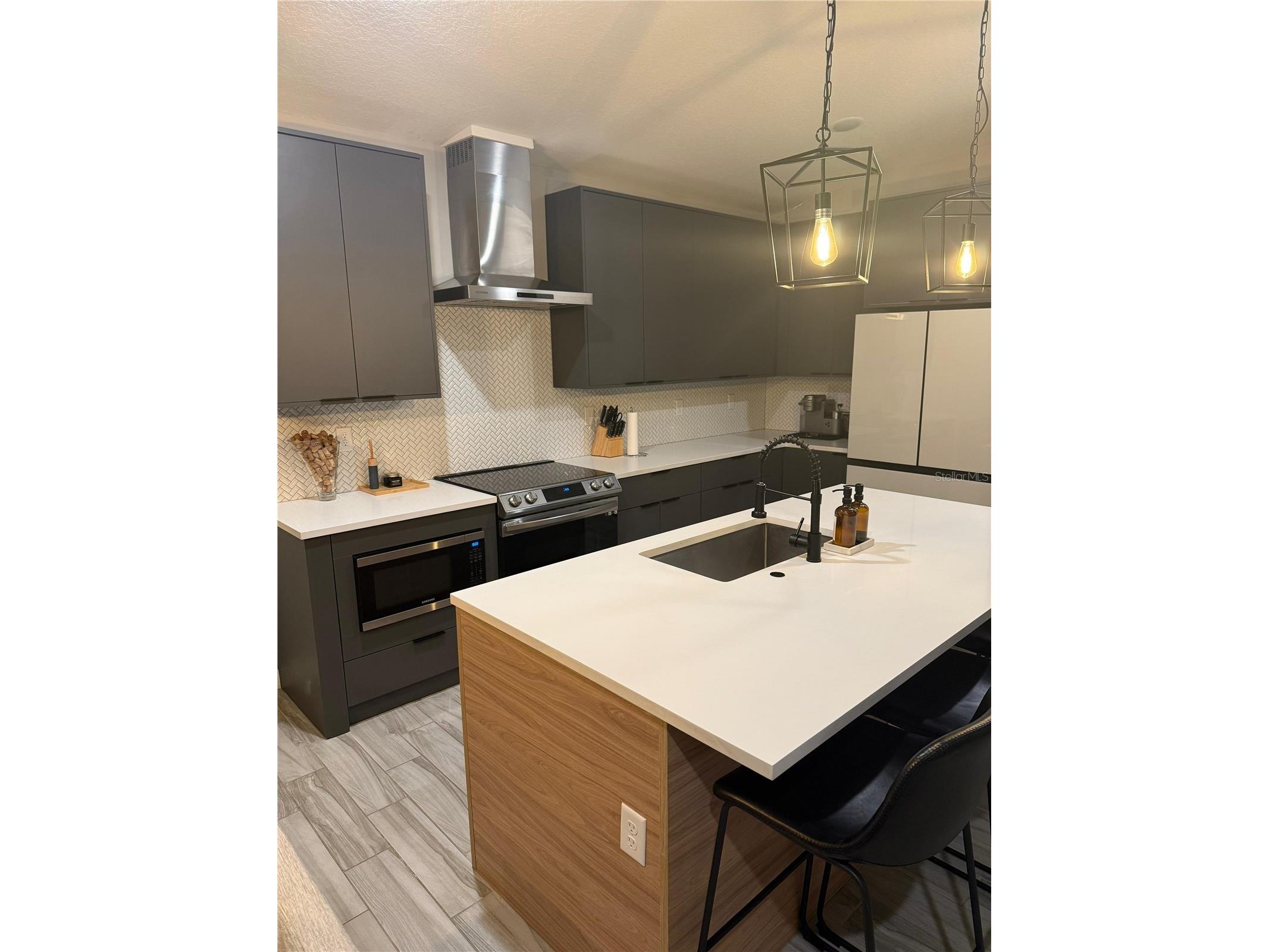 2023 White Avenue Orlando FL 32806 S5142562 image5