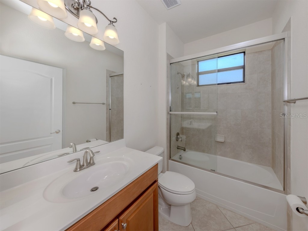 20230 Granlago Drive Venice FL 34293 N6140502 image31