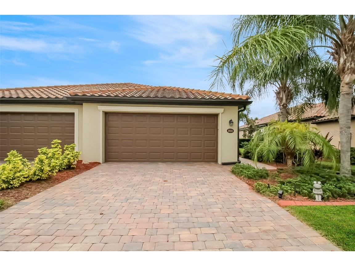 20230 Tesoro Drive Venice FL 34293 A4617722 image2