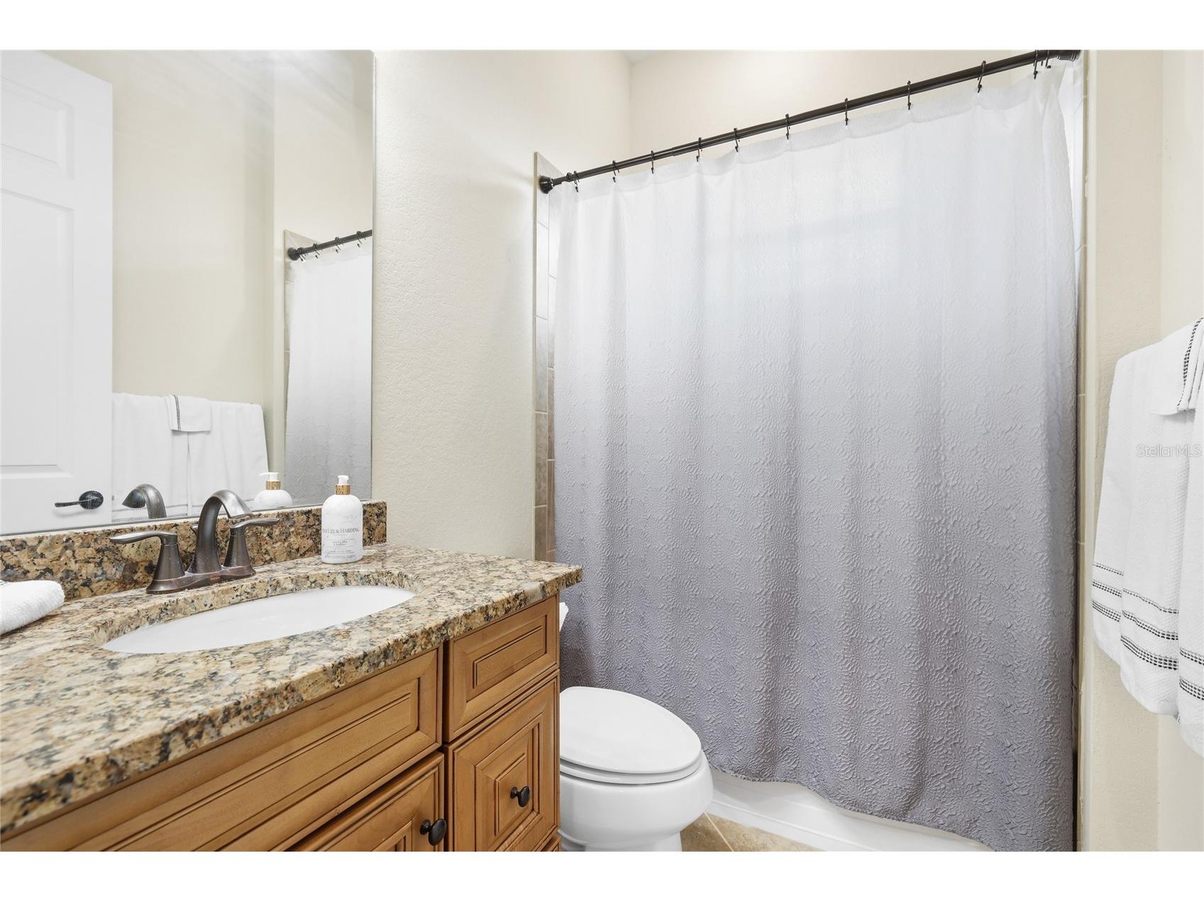 20233 Cristoforo Place Venice FL 34293 A4684892 image15