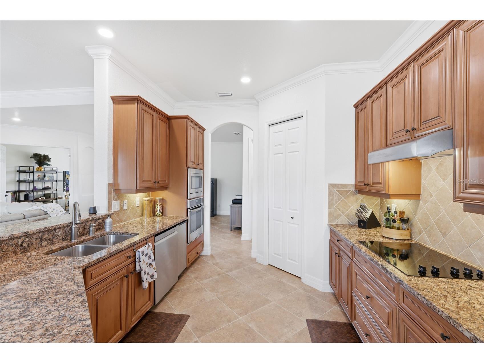 20233 Cristoforo Place Venice FL 34293 A4684892 image6