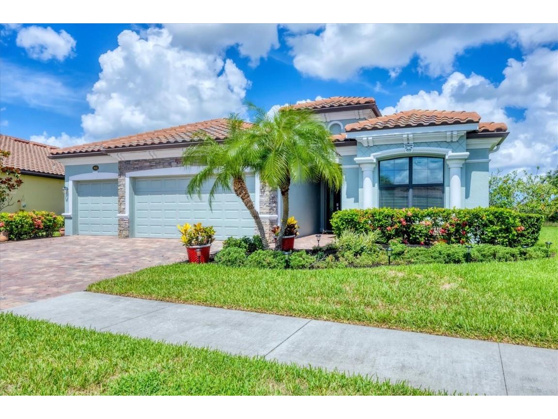 20235 Granlago Drive Venice FL 34293 N6139196 image1
