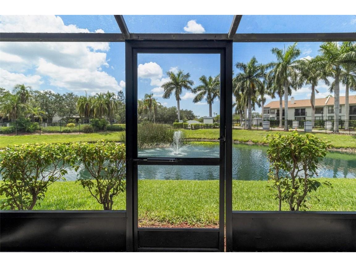 2024 Blue Hawk Court #1813 Clearwater FL 33762 U8210010 image1