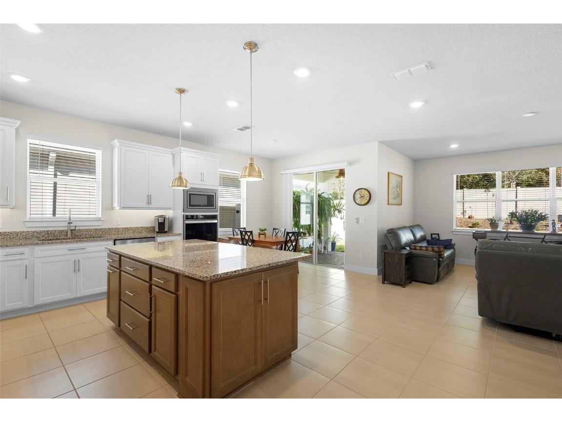 2024 Canopy Terrace Boulevard Deland FL 32724 V4945395 image11