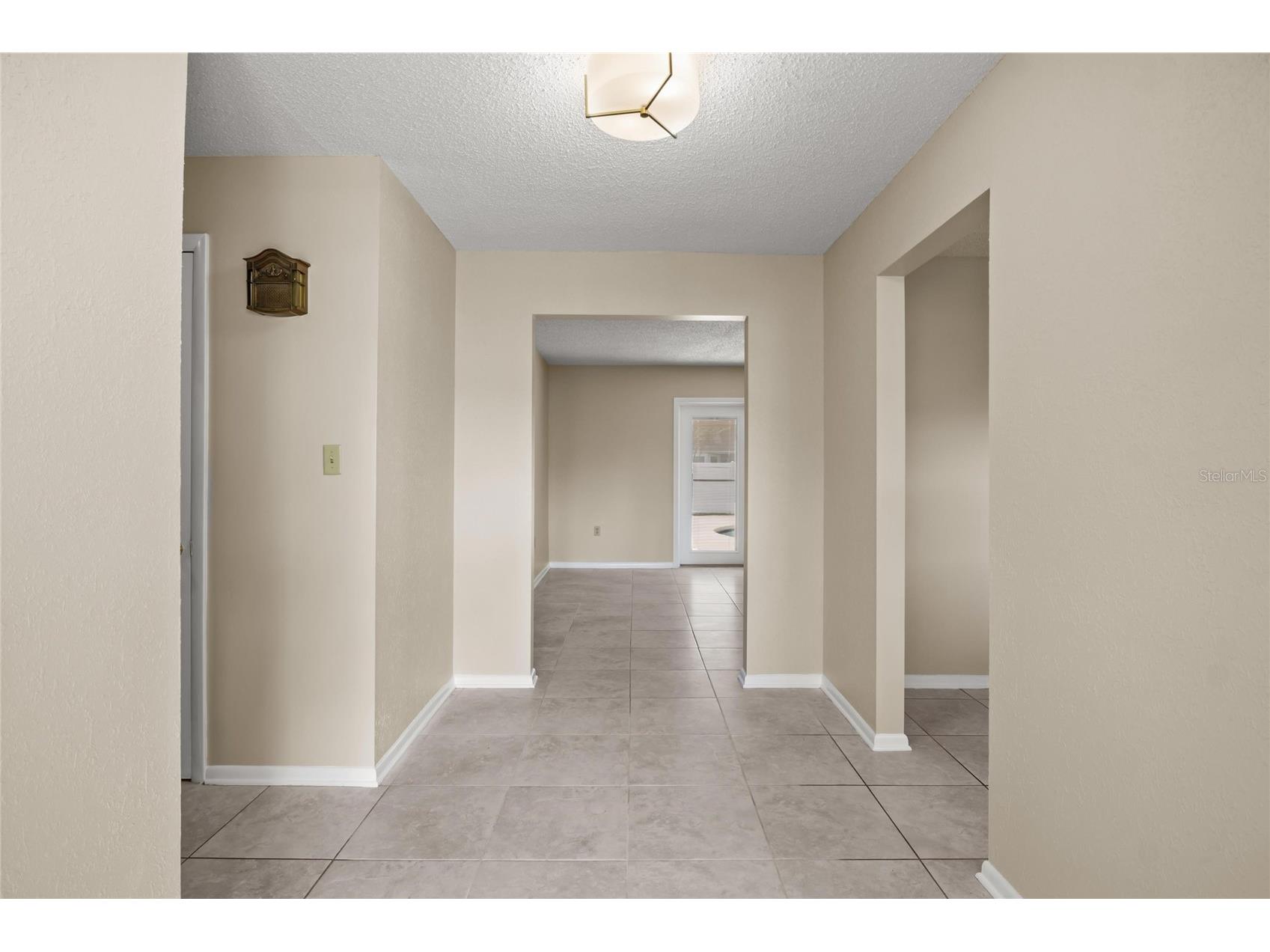 2024 Charnes Court Lakeland FL 33813 L4962980 image14