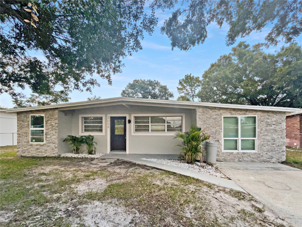 2024 Darlington Drive Tampa FL 33619 O6123801 image1