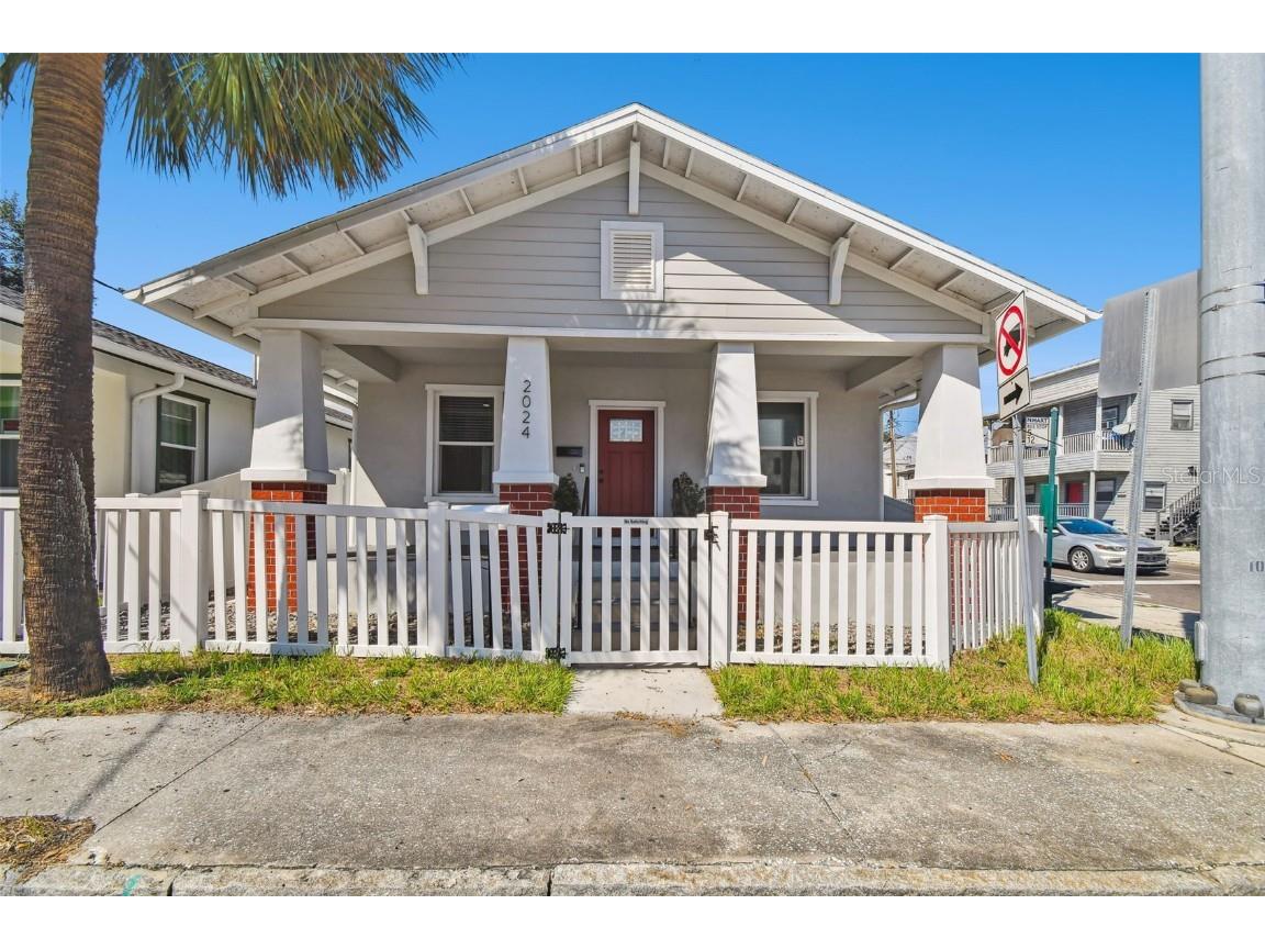 2024 E Columbus Drive Tampa FL 33605 TB8349798 image1
