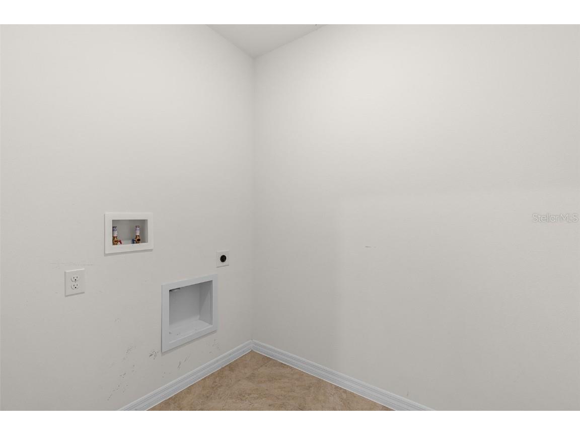 2024 Griffin Oaks Way Tavares FL 32778 G5100310 image23