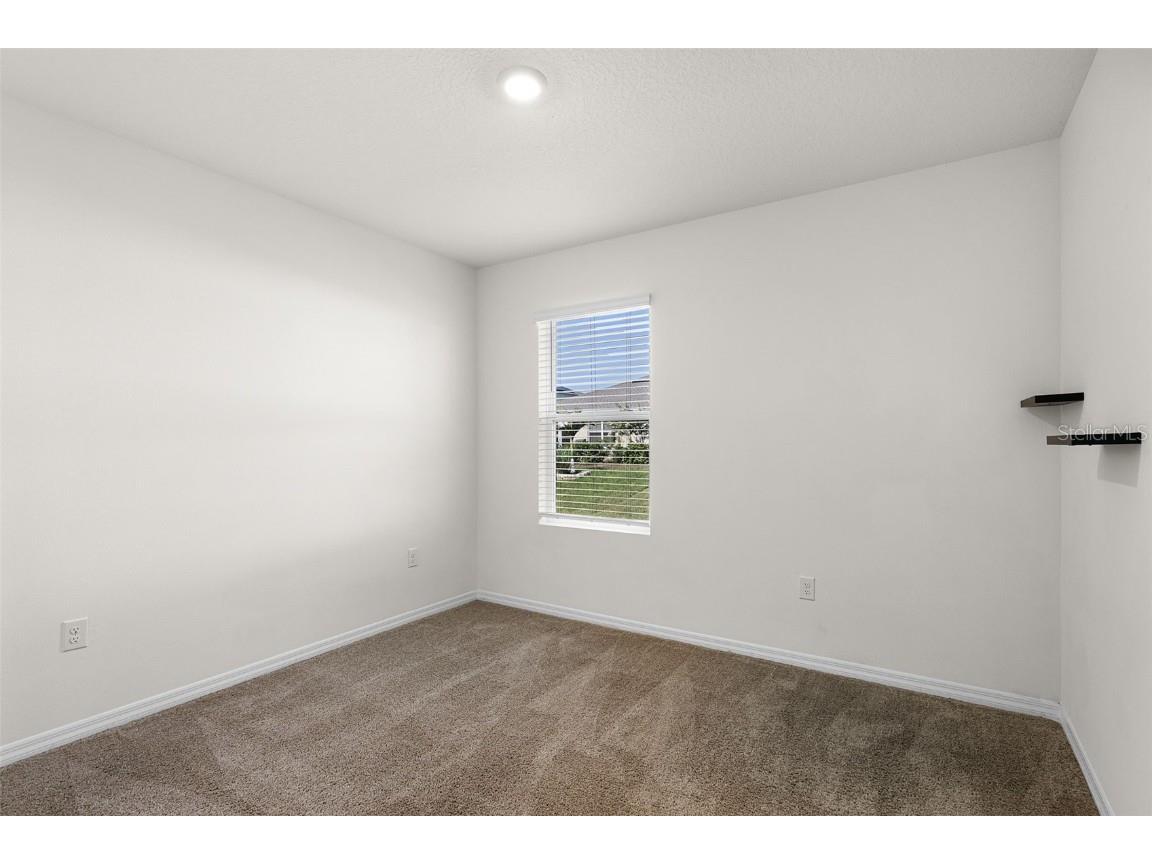 2024 Griffin Oaks Way Tavares FL 32778 G5100310 image33