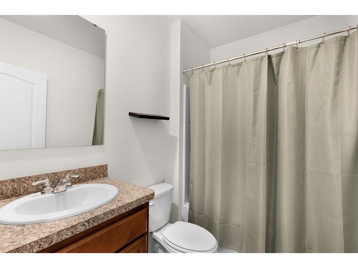 2024 Griffin Oaks Way Tavares FL 32778 G5100310 image35