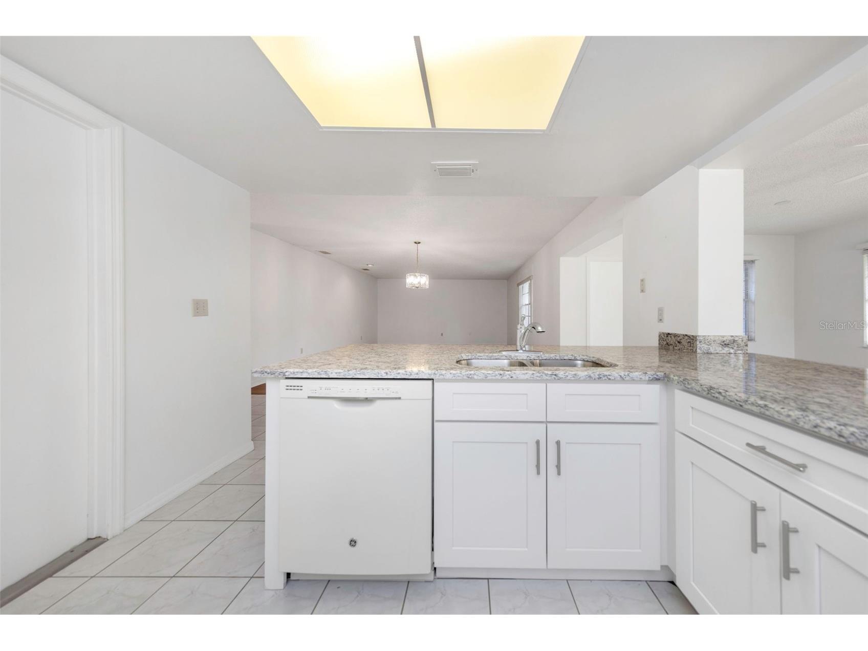 2024 Heathfield Circle #155 Sun City Center FL 33573 TB8456945 image4