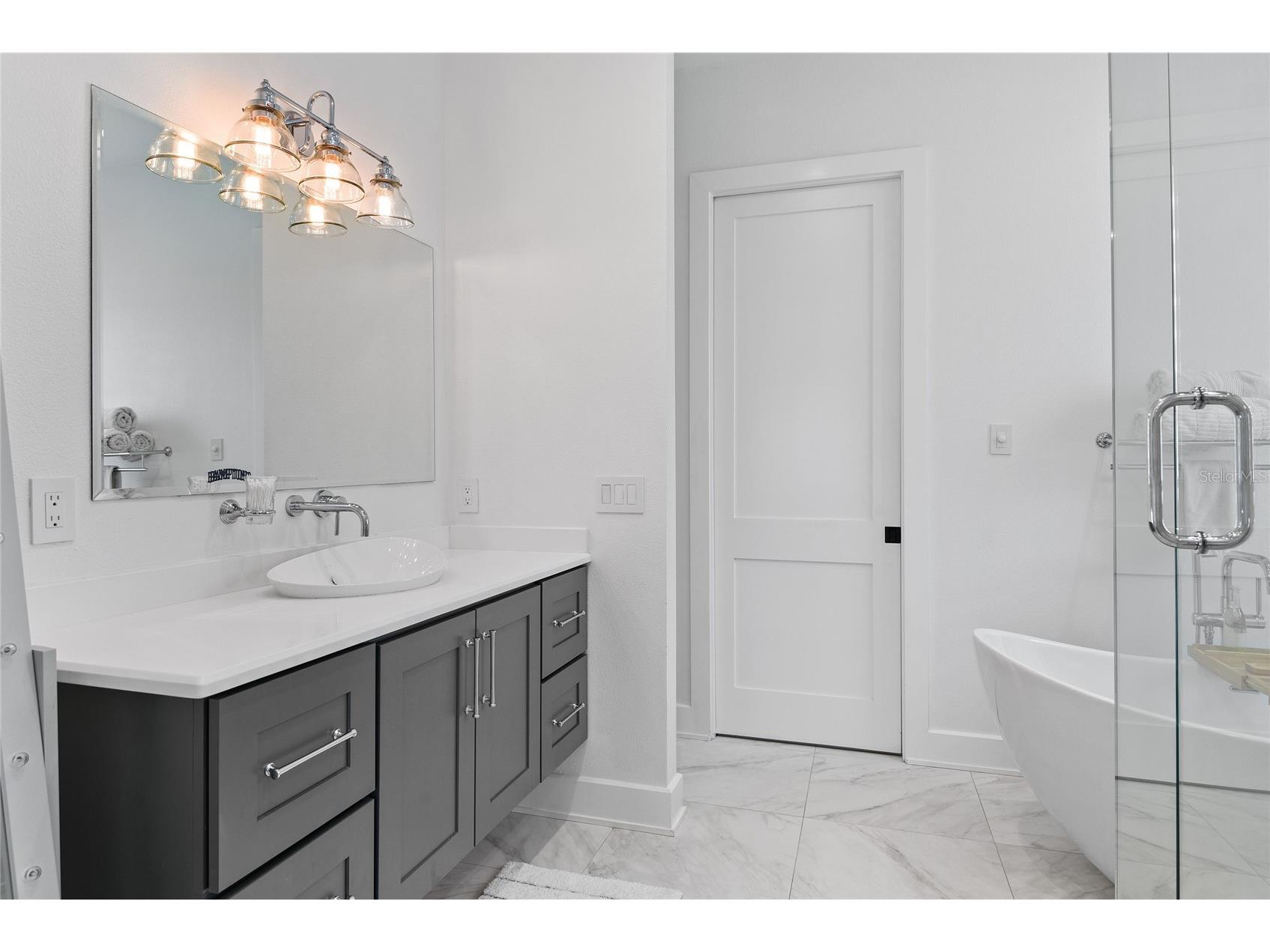 2024 Lake Drive Winter Park FL 32789 - LAKE KILLARNEY O6409405 image20