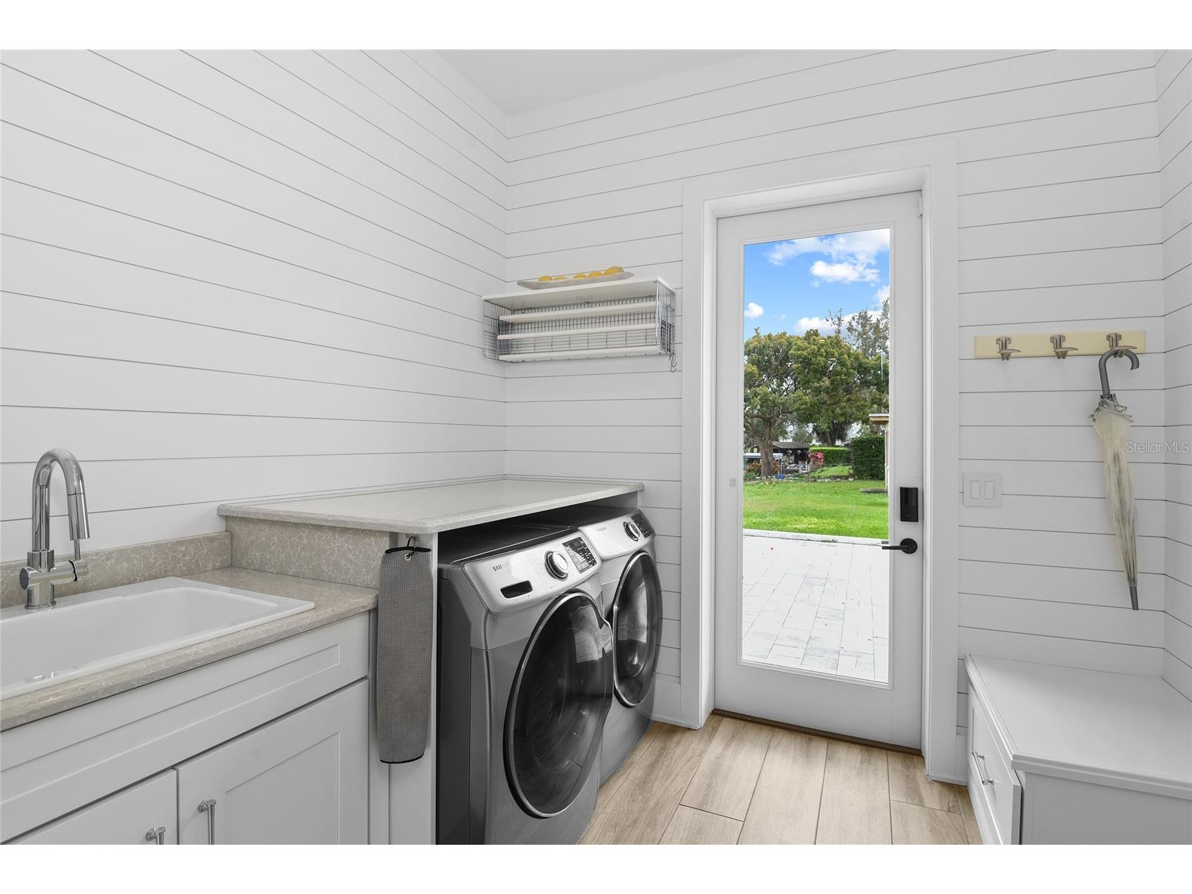 2024 Lake Drive Winter Park FL 32789 - LAKE KILLARNEY O6409405 image8