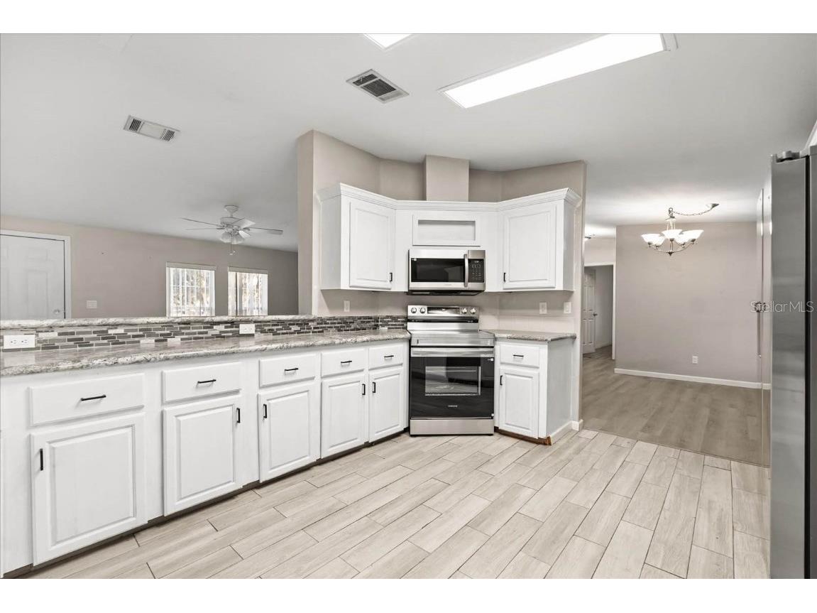 2024 Lemon Drive Lake Wales FL 33898 O6367043 image11