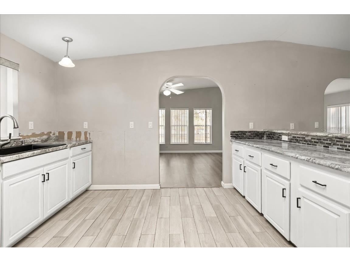 2024 Lemon Drive Lake Wales FL 33898 O6367043 image12