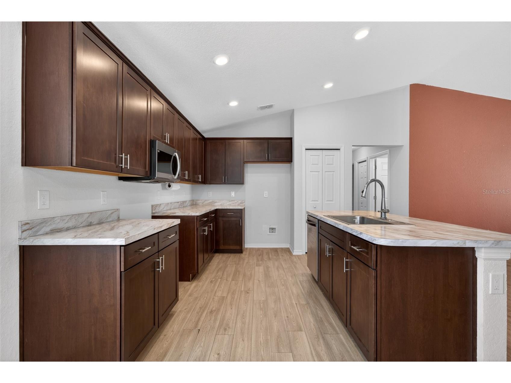 2024 Noble Drive Davenport FL 33837 G5111154 image8