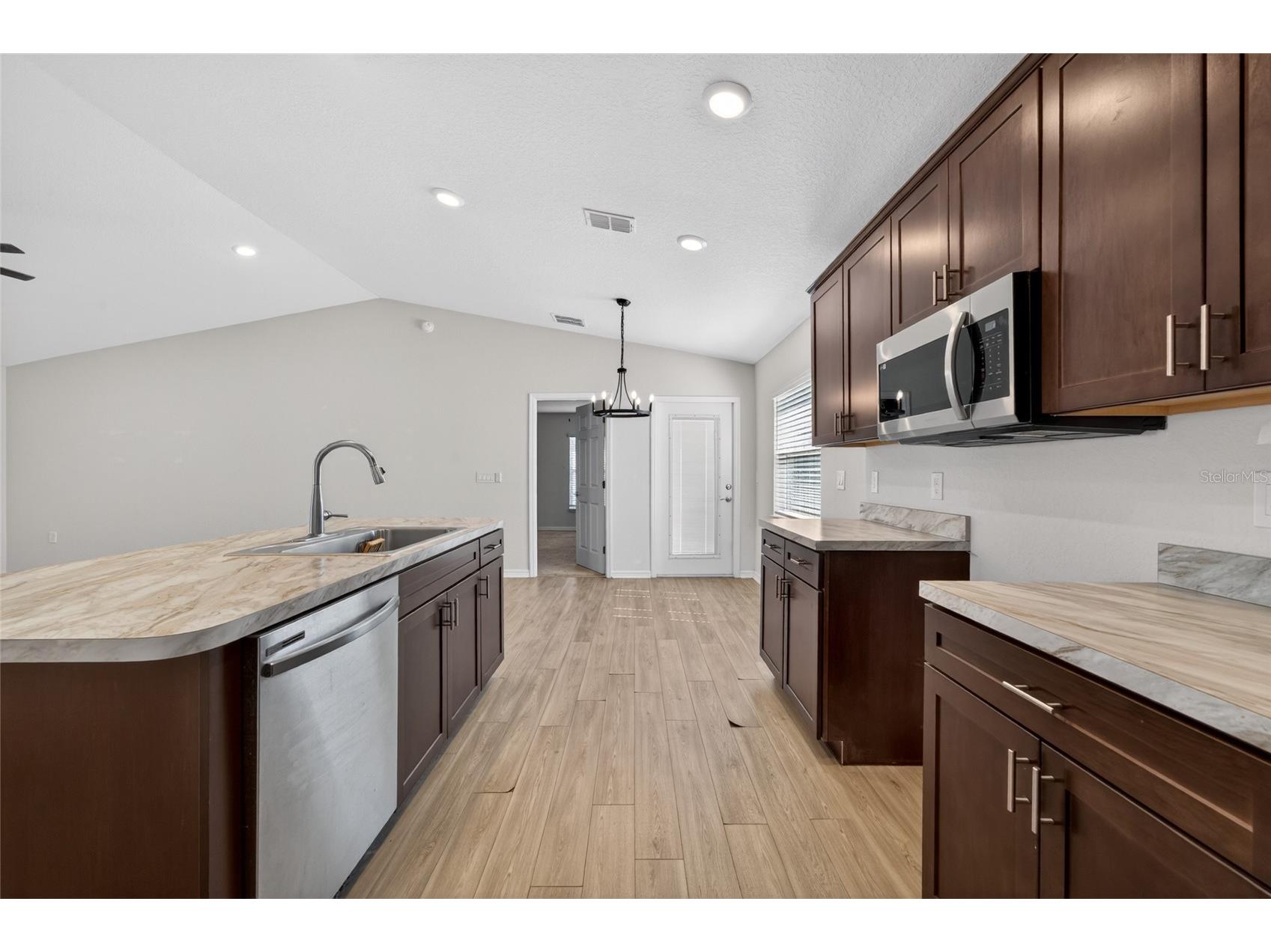 2024 Noble Drive Davenport FL 33837 G5111154 image9