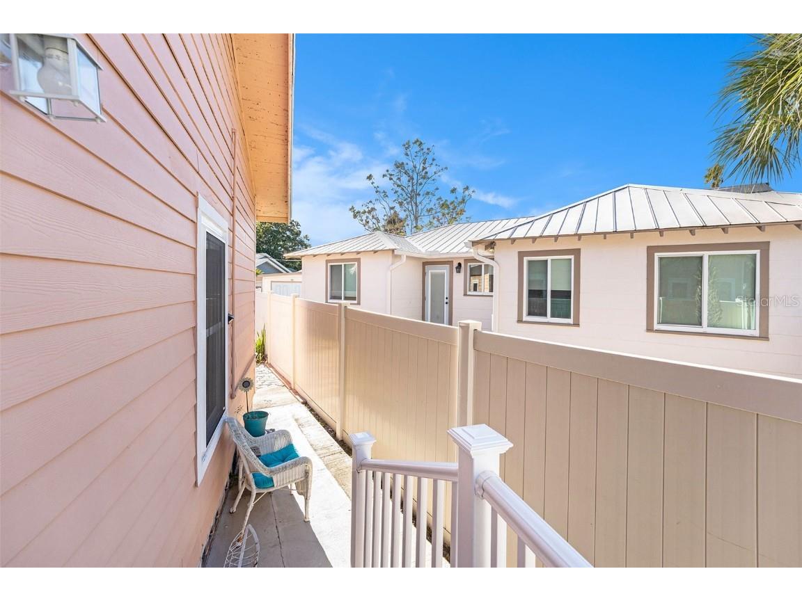 2024 Oakdale Way Clearwater FL 33755 TB8448414 image15