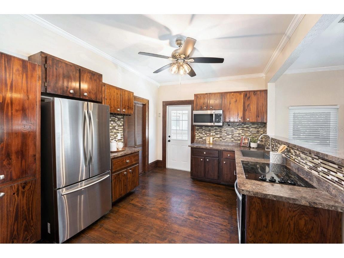 2024 Oakdale Way Clearwater FL 33755 TB8448414 image3