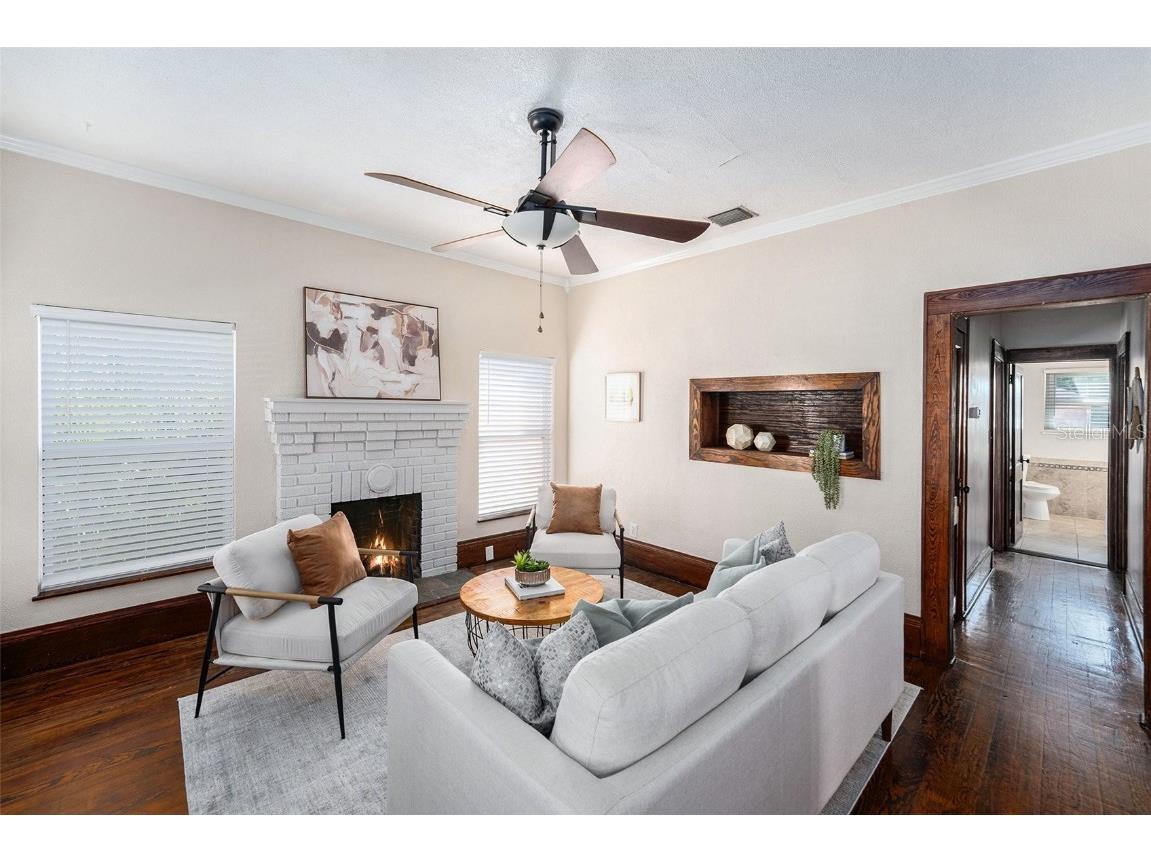 2024 Oakdale Way Clearwater FL 33755 TB8448414 image6