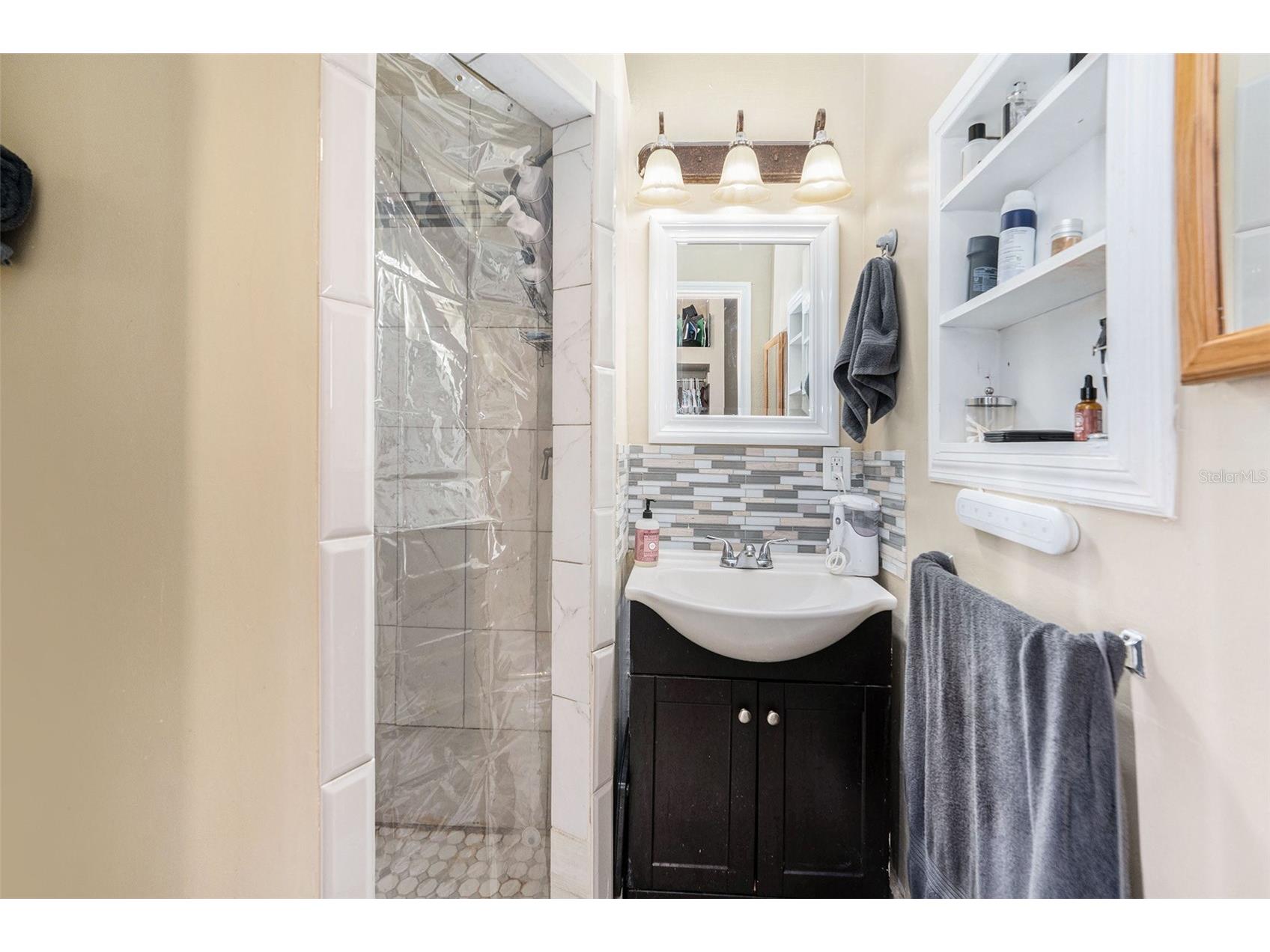 2024 Oakdale Way Clearwater FL 33755 TB8472743 image16