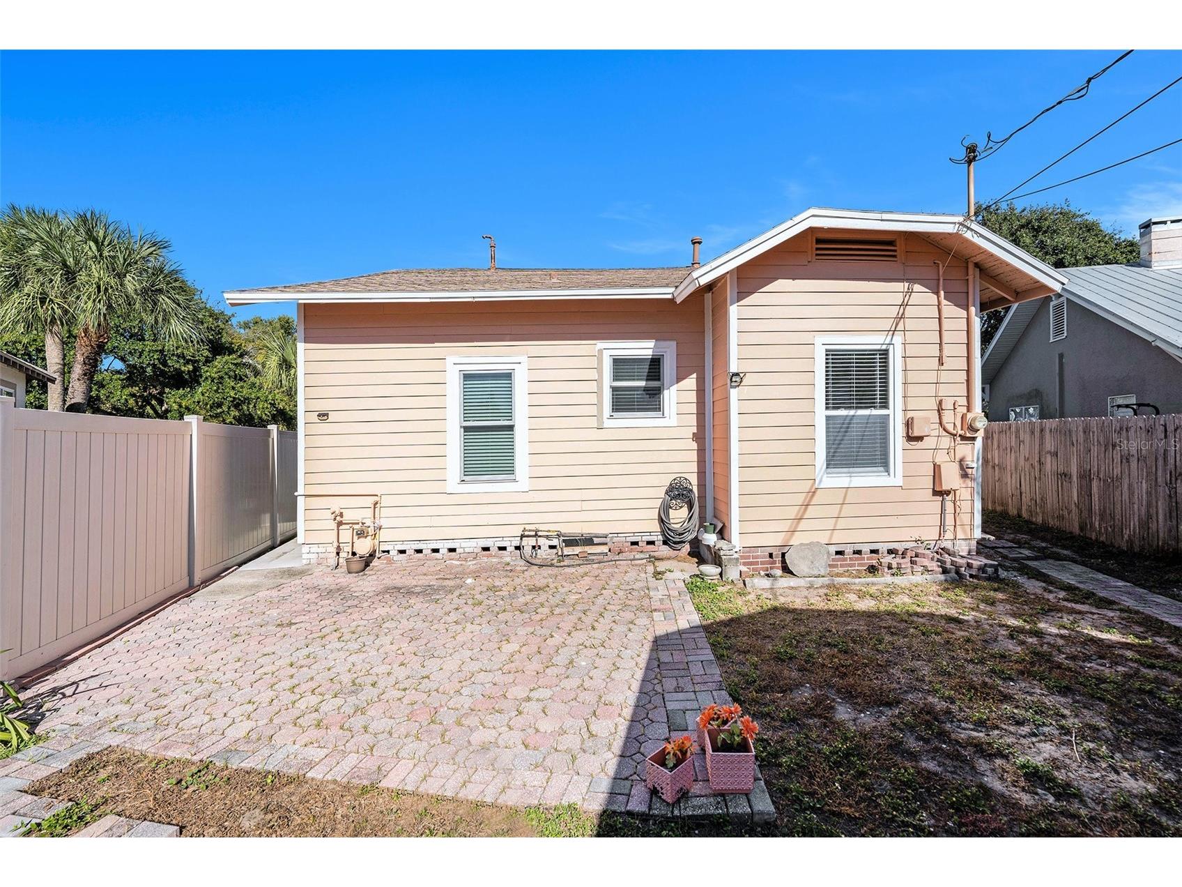 2024 Oakdale Way Clearwater FL 33755 TB8472743 image19