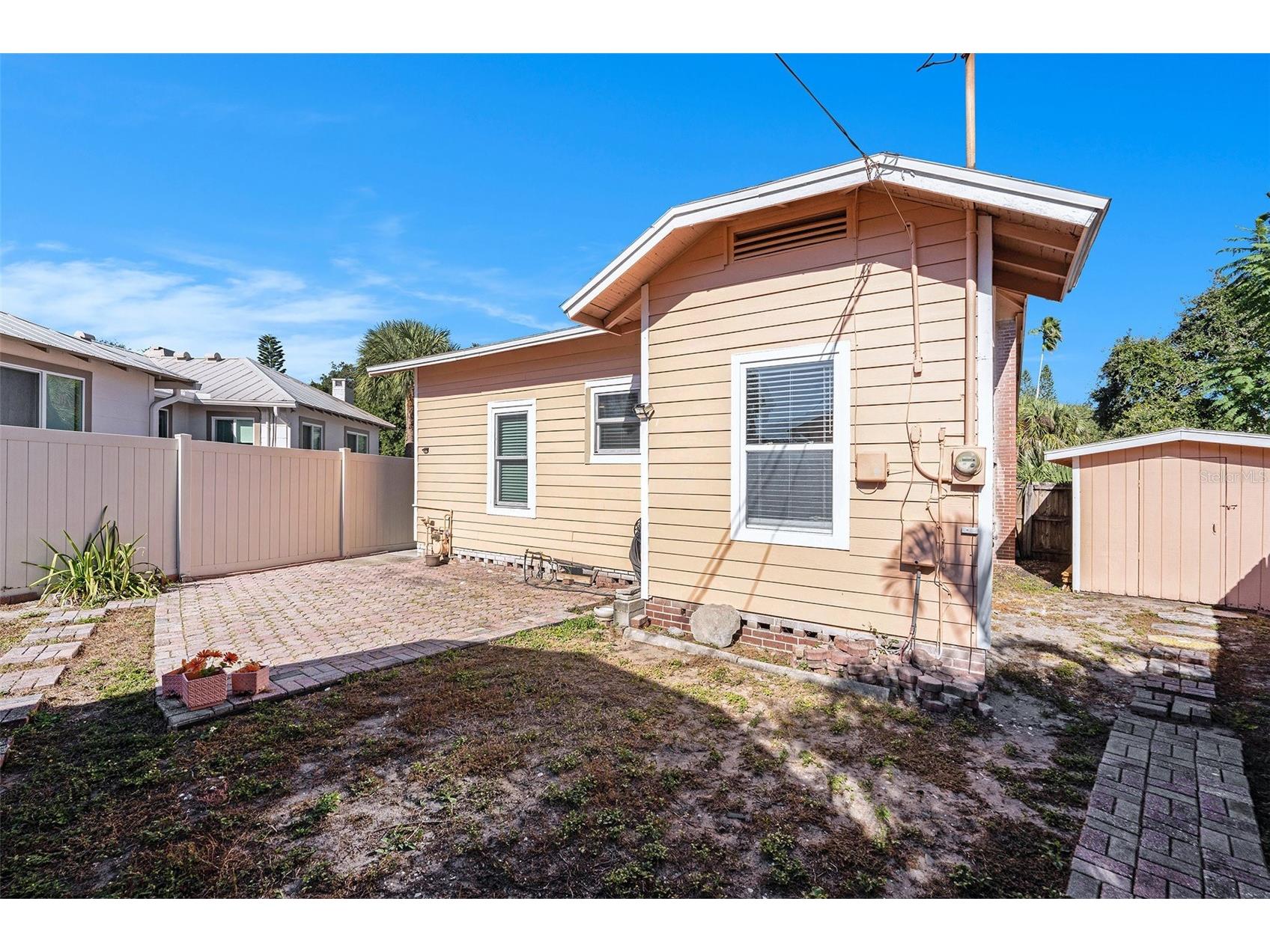 2024 Oakdale Way Clearwater FL 33755 TB8472743 image21