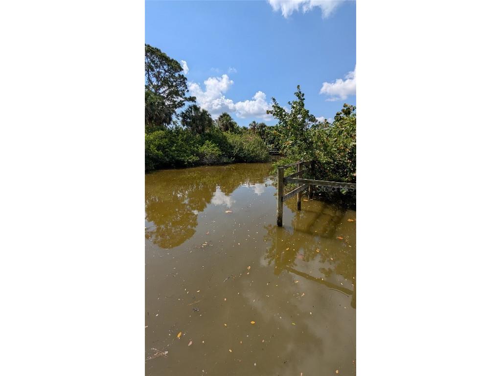 2024 Pellam Boulevard Port Charlotte FL 33948 - PELLAM WATERWAY C7510250 image5