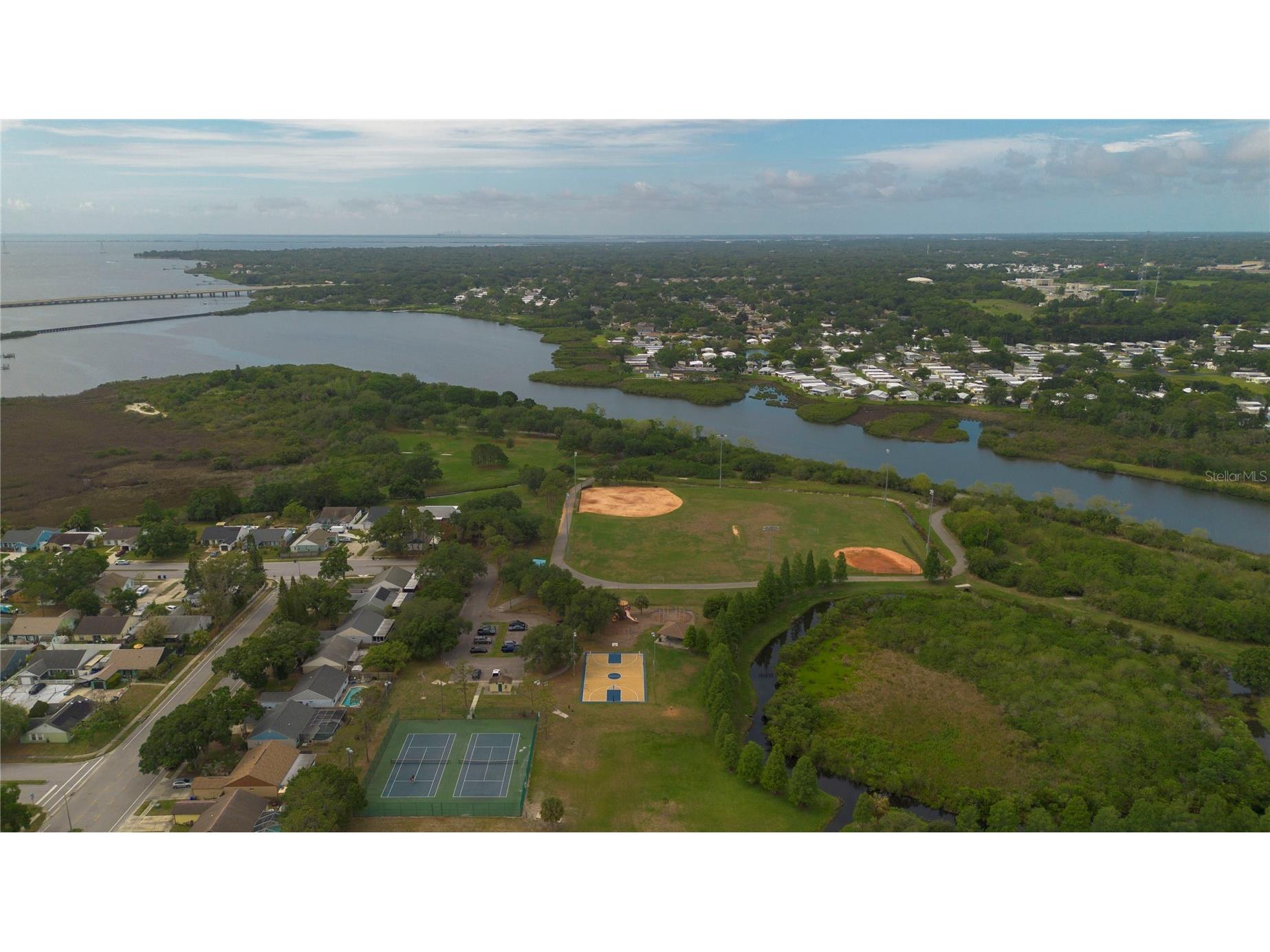 2024 Sheffield Court Oldsmar FL 34677 TB8510499 image30