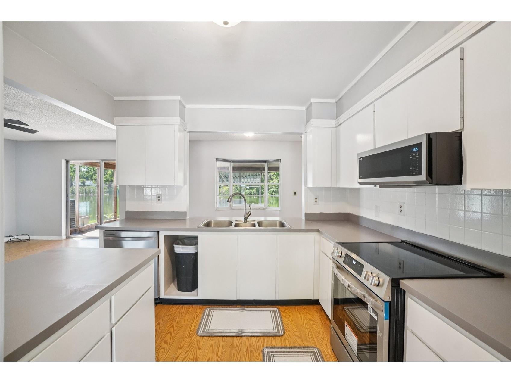 2024 W Sitka Street Tampa FL 33604 TB8491910 image3