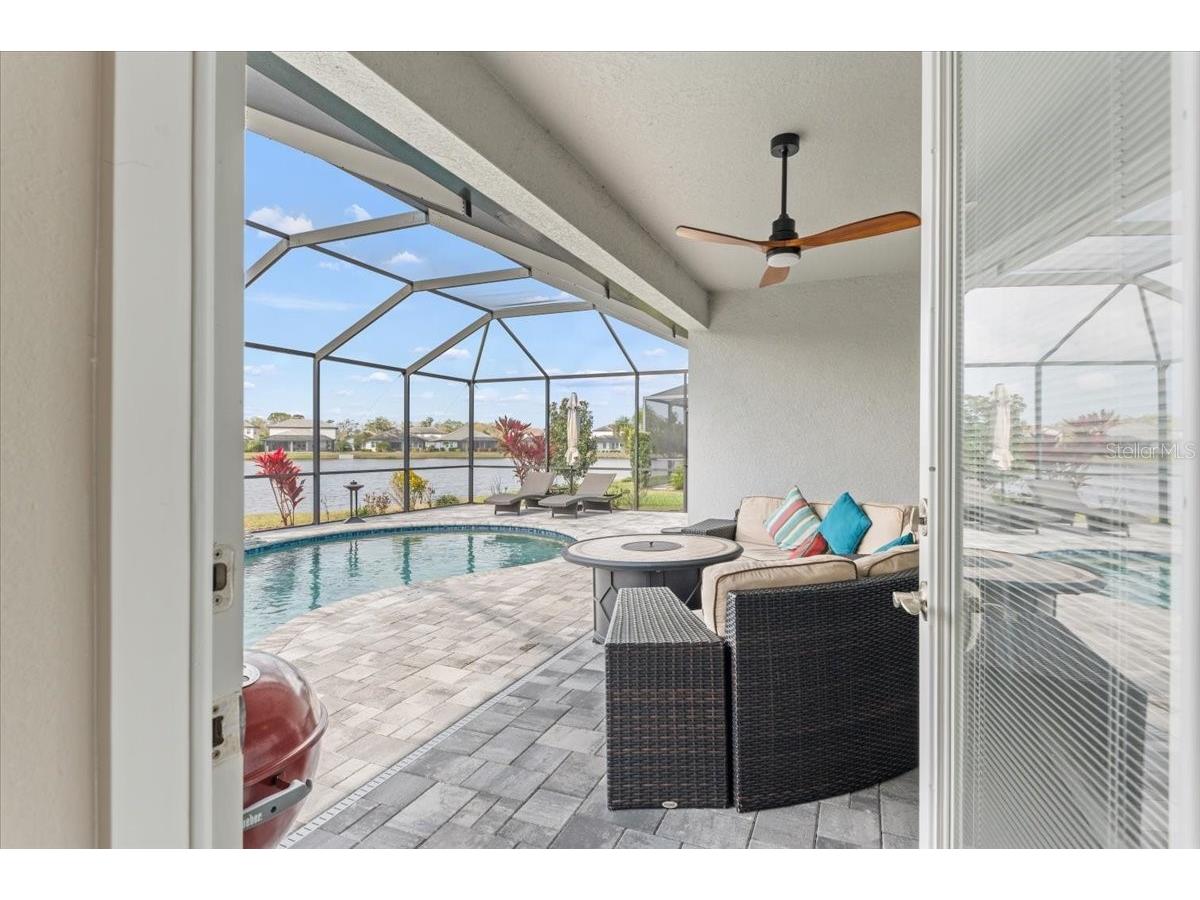2024 Woodleaf Hammock Court Bradenton FL 34211 A4683236 image45
