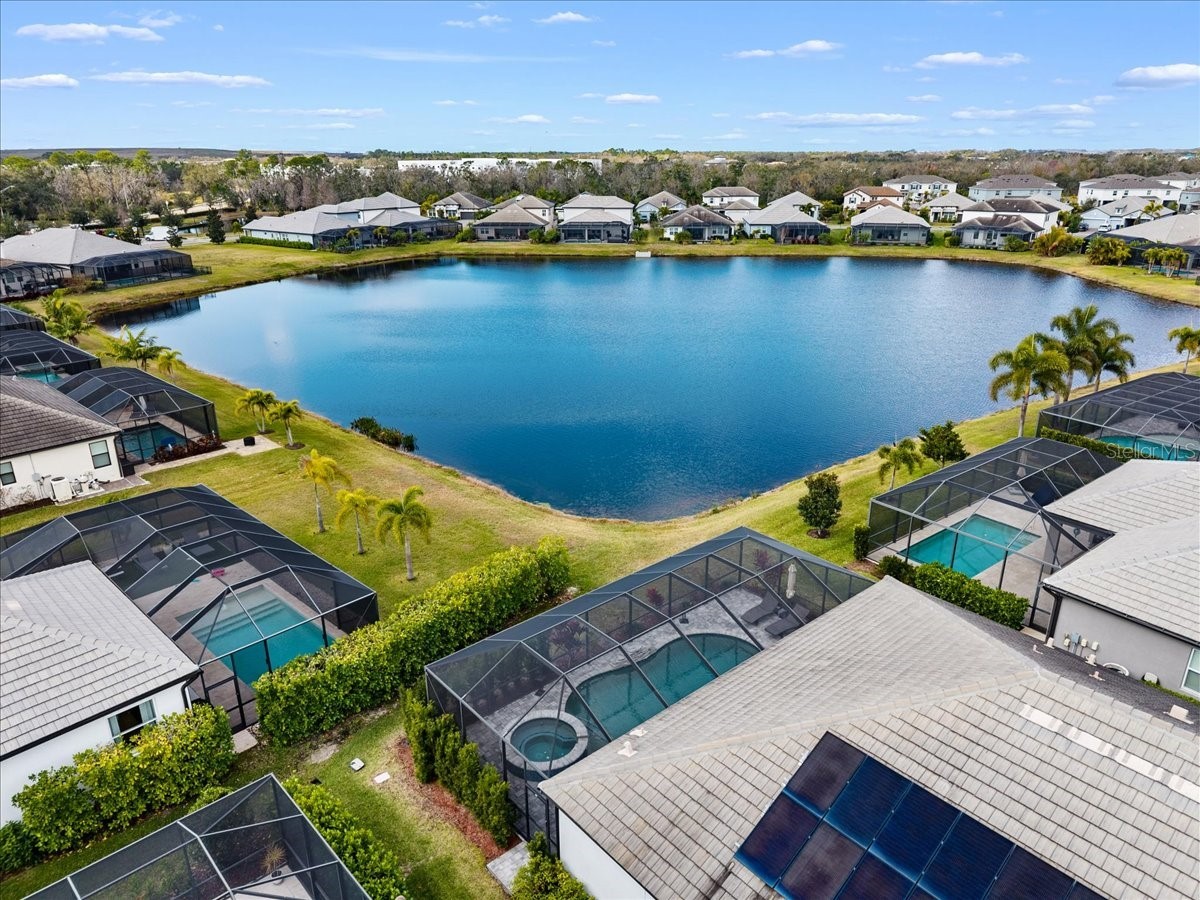 2024 Woodleaf Hammock Court Bradenton FL 34211 A4683236 image5