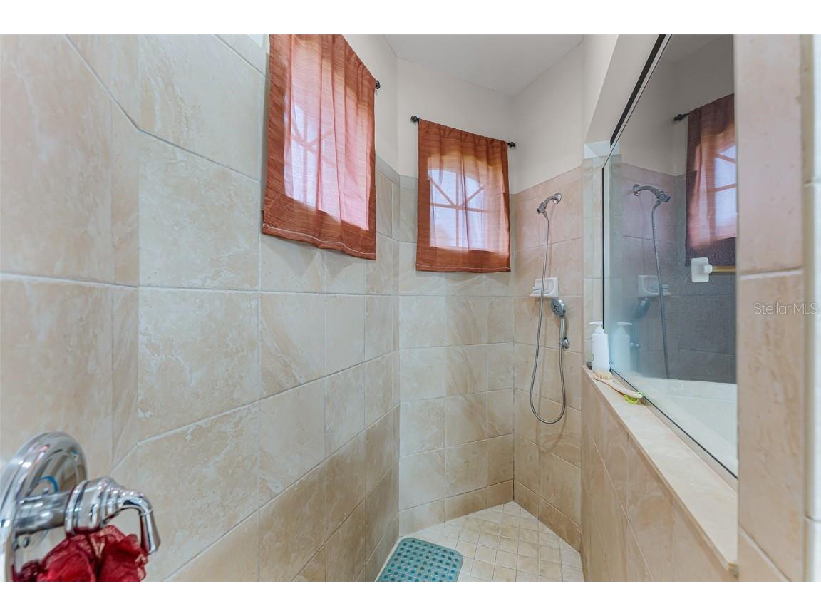 20241 Maxim Parkway Orlando FL 32833 O6345563 image19