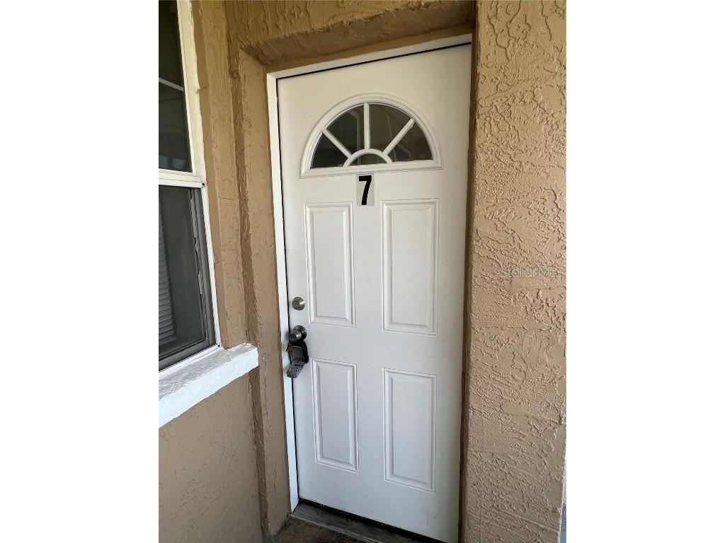 2025 7th Street S #7 Saint Petersburg FL 33705 U8193318 image1