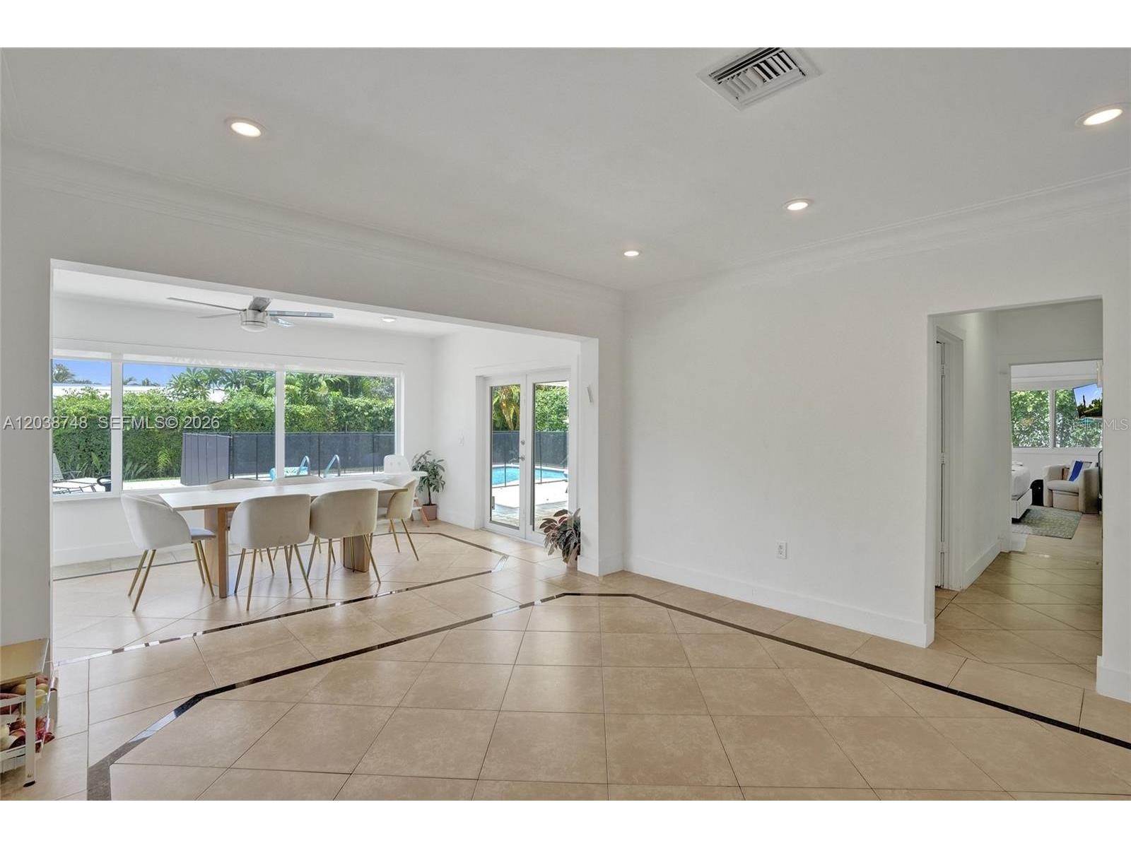 2025 Alamanda Drive North Miami FL 33181 TB8527076 image15
