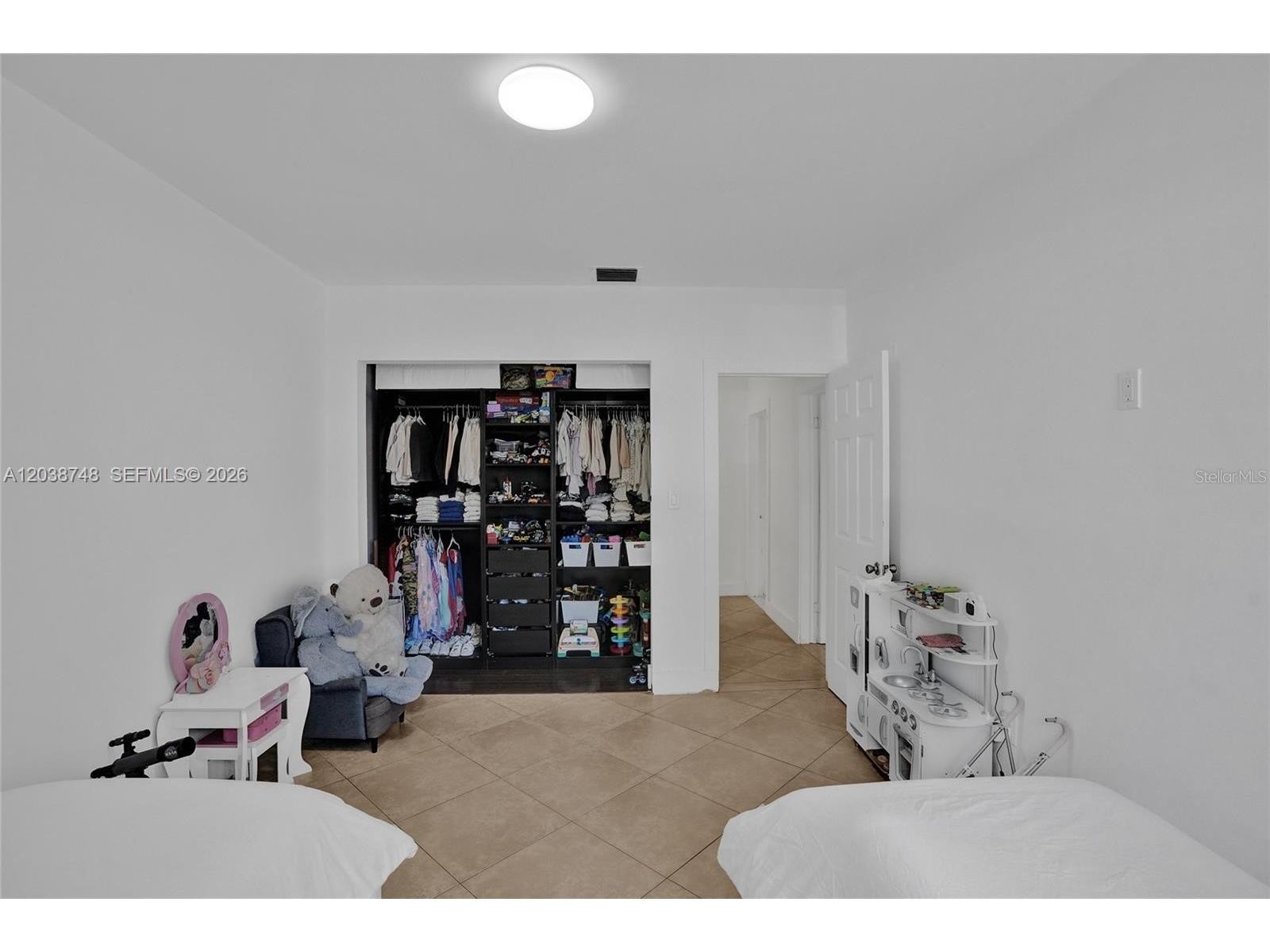 2025 Alamanda Drive North Miami FL 33181 TB8527076 image25